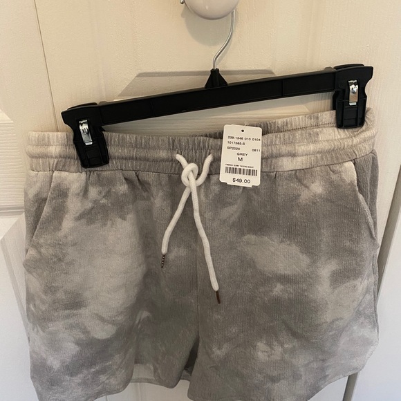 Mendocino Tye Die Print Sweatshirt +Shorts Set - Picture 3 of 5